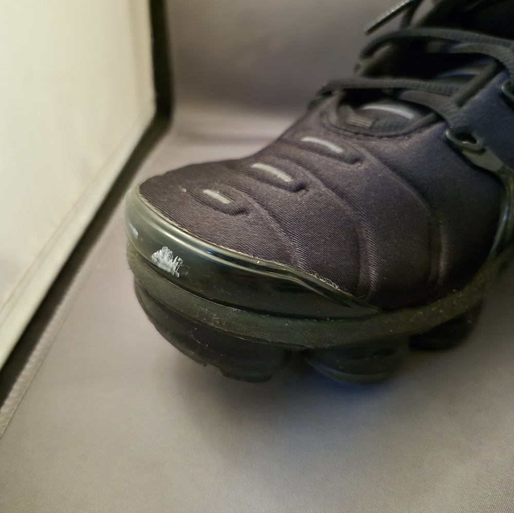 Nike AirMax Size 10.5 - Picture 4 of 6